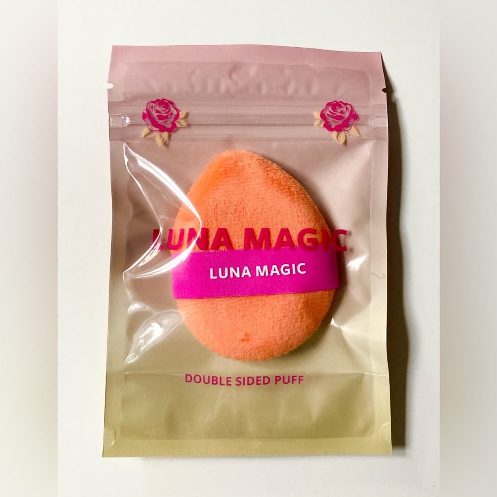Luna Magic Double Sided Puff - New and never opened! Make-Up Puff